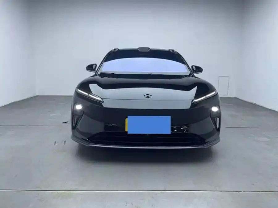 NIO ET5T 2024