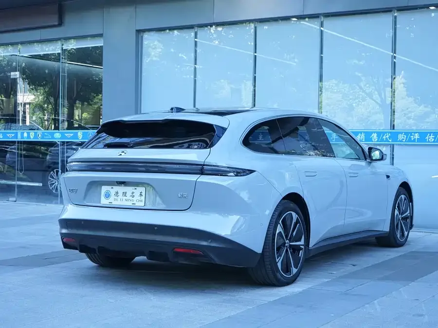 NIO ET5T NIO ET5T 2024 75kWh Touring 2025 — миниатюра 4