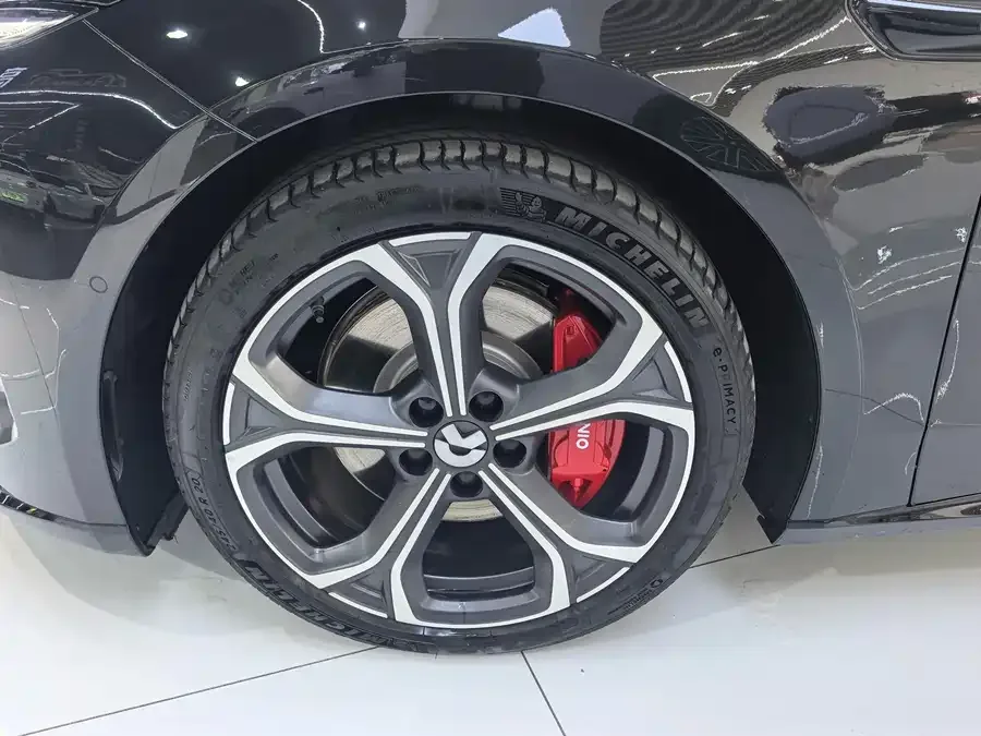 NIO ET5T NIO ET5T 2025 75kWh Touring 2025 — миниатюра 2