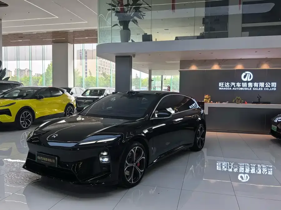 NIO ET5T 2025