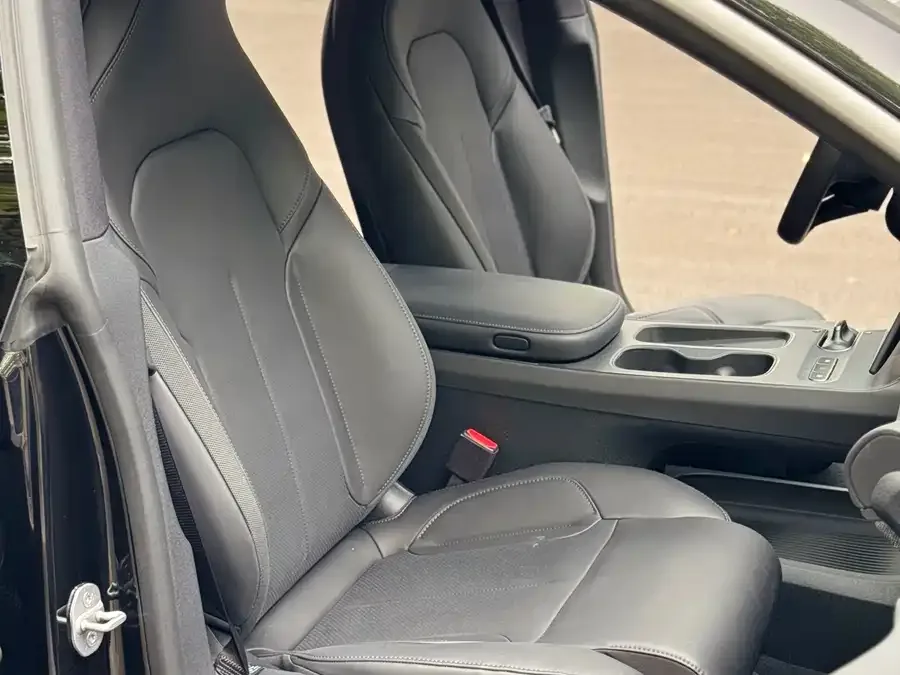NIO ET5T NIO ET5T 2024 75kWh Touring 2024 — миниатюра 3