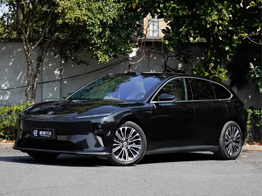 NIO ET5T 2024