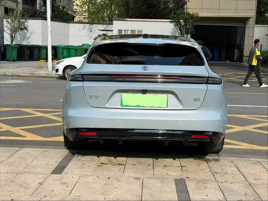 NIO ET5T NIO ET5T 2025 75kWh Touring 2025 — миниатюра 5