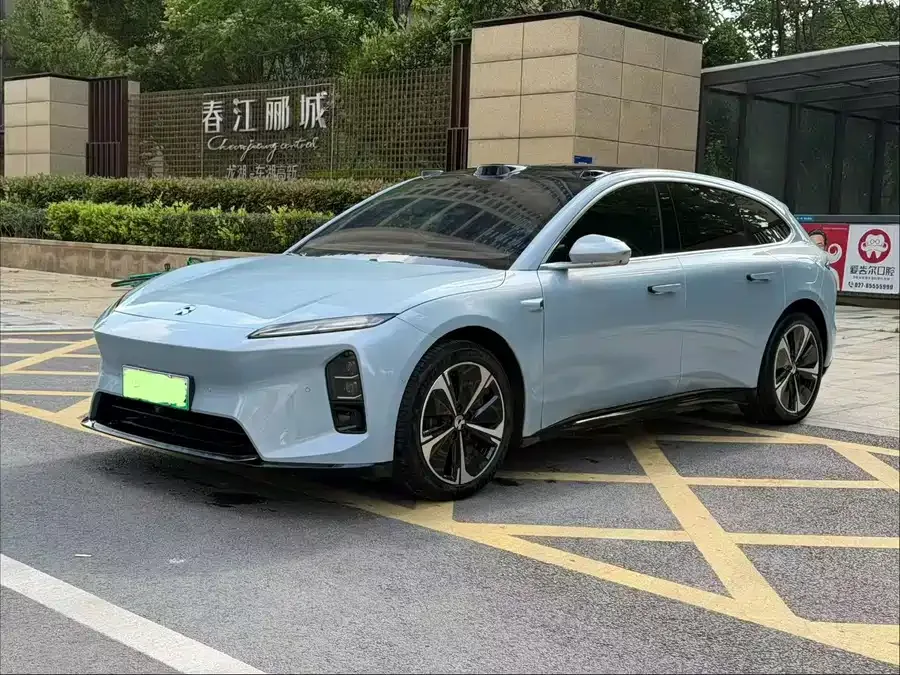 NIO ET5T 2025