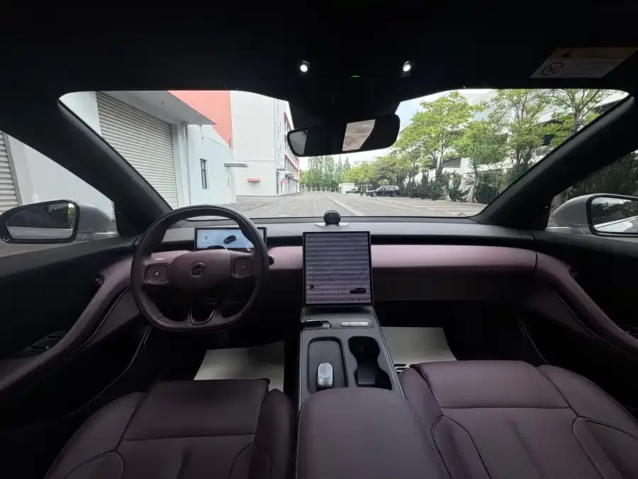 NIO ET5T NIO ET5T 2024 75kWh Touring 2024 — миниатюра 4