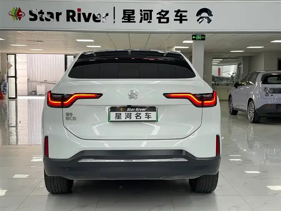 NIO EC6 NIO EC6 2022 75kWh Sports Edition 2022 — миниатюра 2