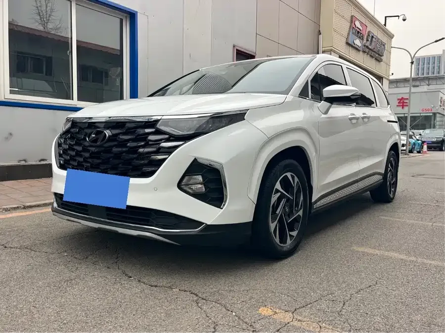 Hyundai Custo 2023