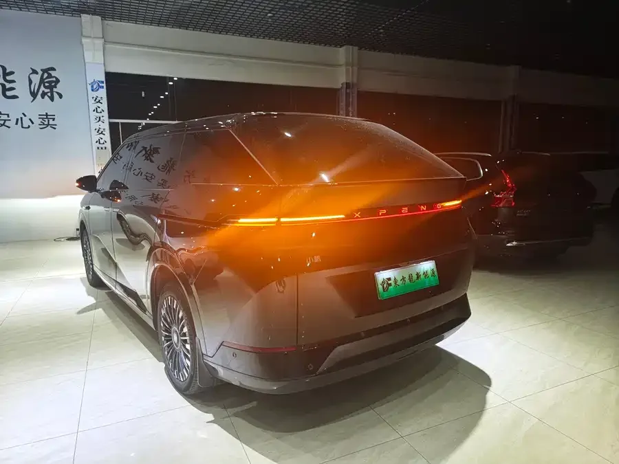 XPeng XPeng X9 XPeng X9 2025 model, pure electric, 740km ultra-long range (Max). 2025 — миниатюра 5