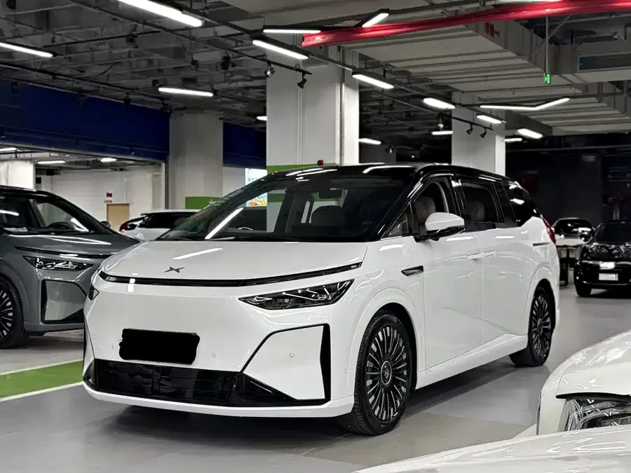 XPeng XPeng X9 2026