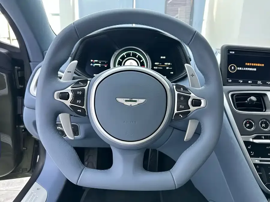 Aston Martin DB11 2020 4.0T V8 Volante 2023 — миниатюра 5