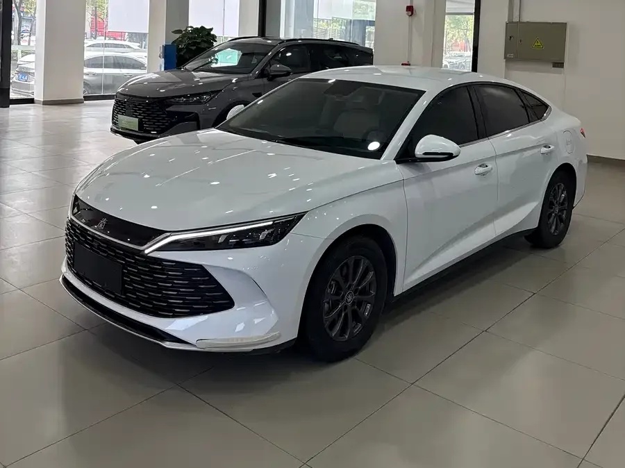 BYD Qin L 2024