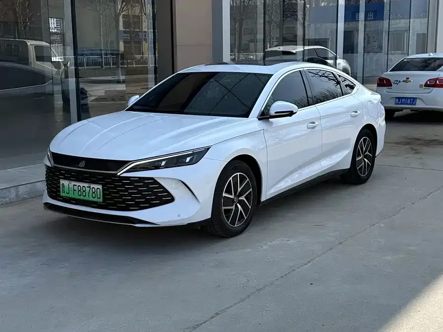 BYD Qin L 2024