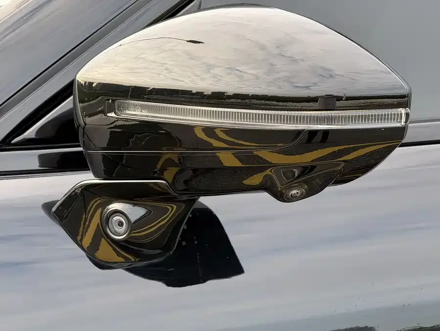 Zeekr 001 Zeekr 001 2024 YOU version 100kWh 4WD 2024 — миниатюра 4