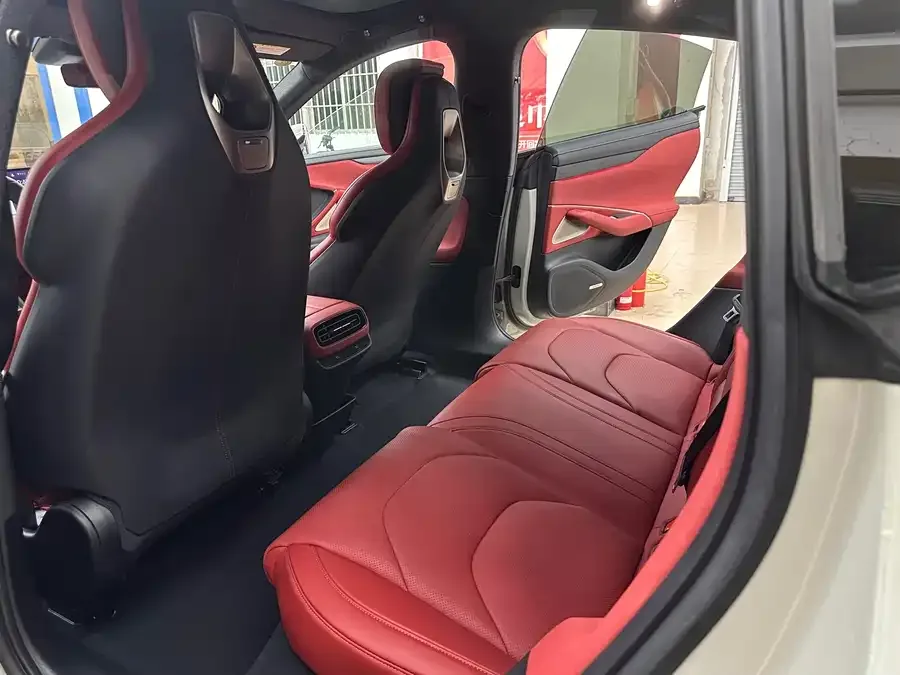 Xiaomi SU7 Xiaomi SU7 2024 rear-wheel drive long-range smart driving version 2024 — миниатюра 3