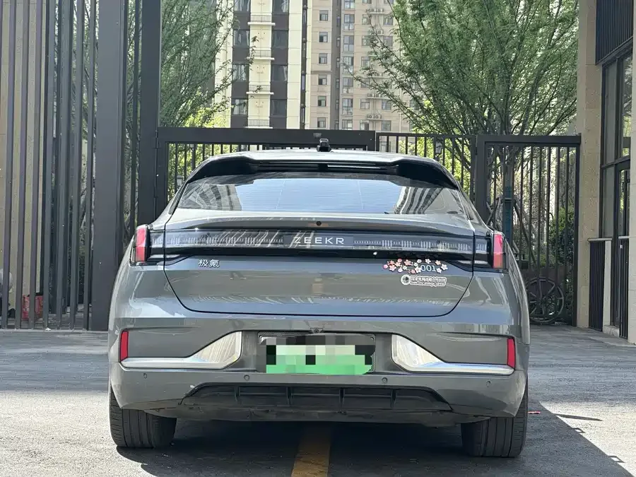 Zeekr 001 Zeekr 001 2023 WE version 100kWh 2024 — миниатюра 5