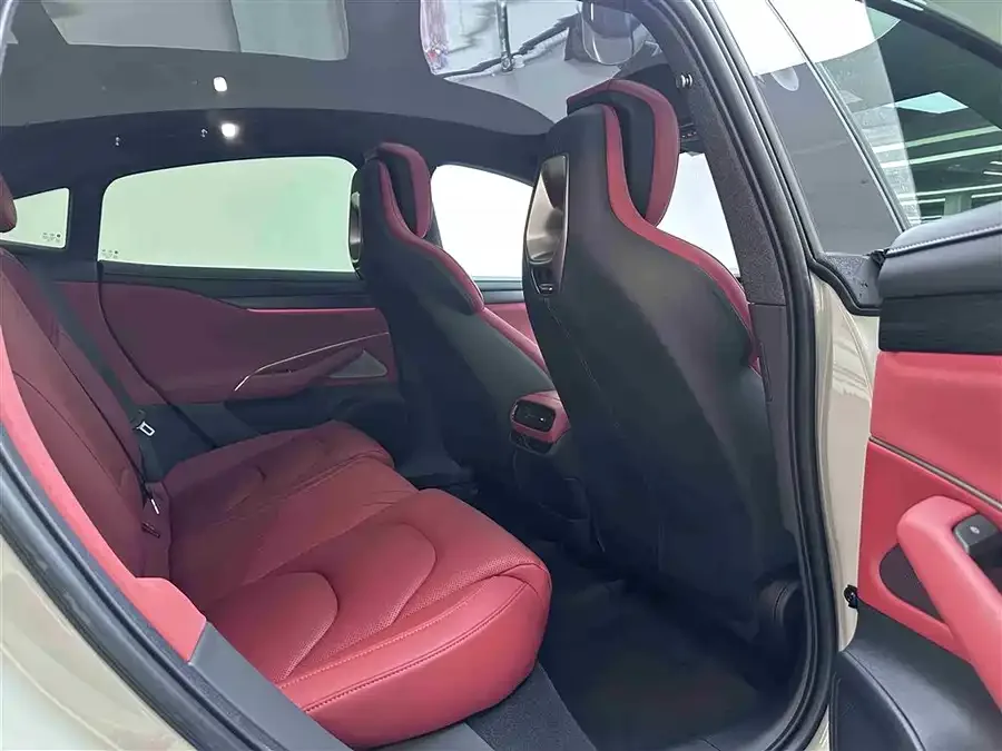 Xiaomi SU7 Xiaomi SU7 2024 rear-wheel drive long-range smart driving version 2025 — миниатюра 2