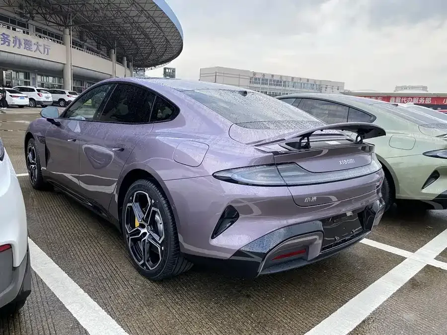 Xiaomi SU7 Xiaomi SU7 2024 four-wheel drive ultra-long battery life high-end intelligent driving Max version 2024 — миниатюра 4