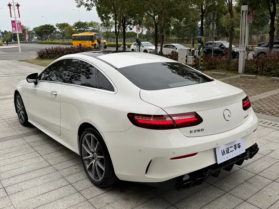 Mercedes-Benz E-Class Mercedes-Benz E-Class (Imported) 2021 E 260 4MATIC Coupe 2023 — миниатюра 5
