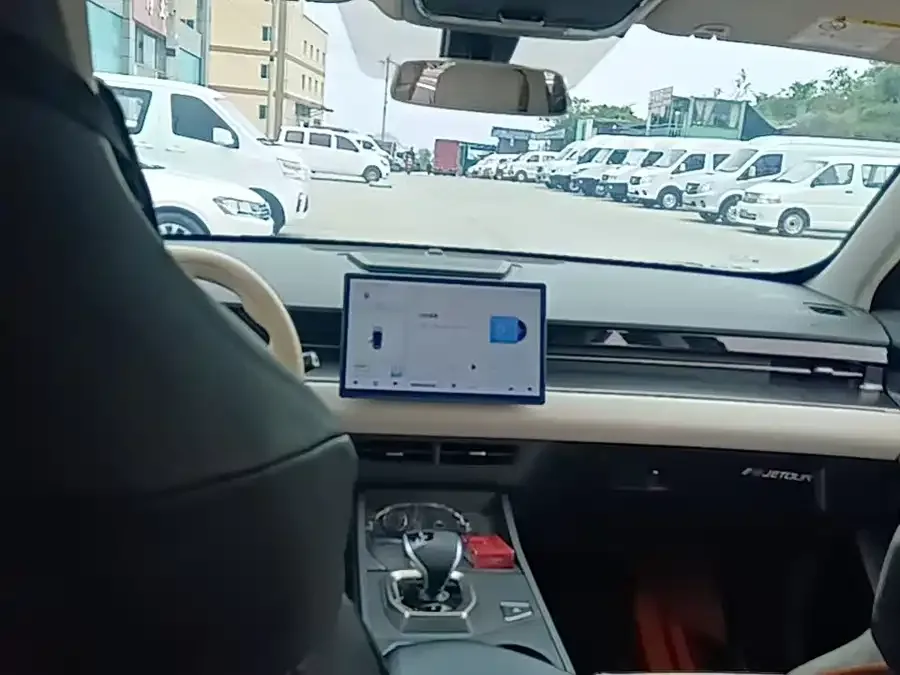 Jetour Dashing JETOUR DASIAN 2023 1.5T DCT XINGYAO PRO 2023 — миниатюра 2