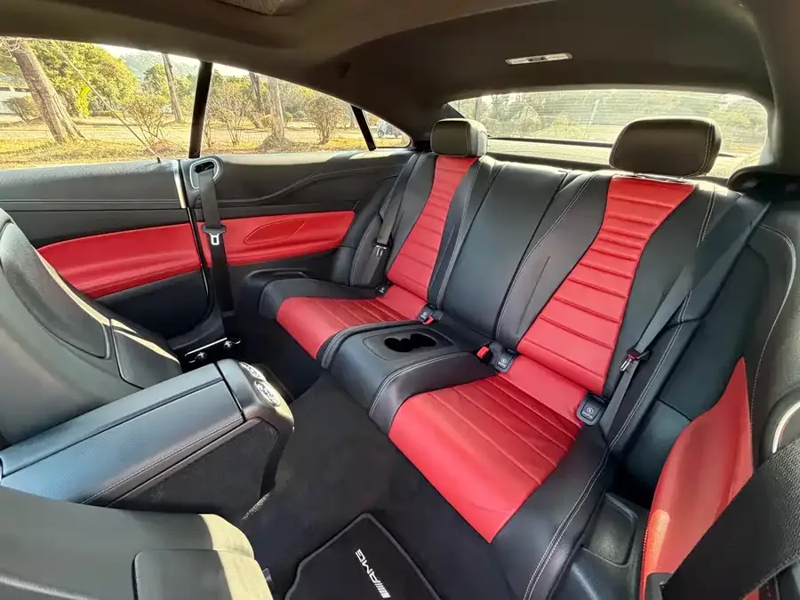 Mercedes-Benz E-Class Mercedes-Benz E-Class (Imported) 2023 E 260 4MATIC Coupe 2023 — миниатюра 3