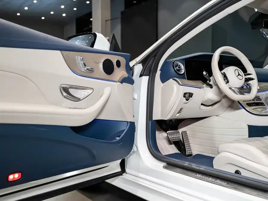Mercedes-Benz E-Class Mercedes-Benz E-Class (Imported) 2023 E 260 Coupe 2024 — миниатюра 3