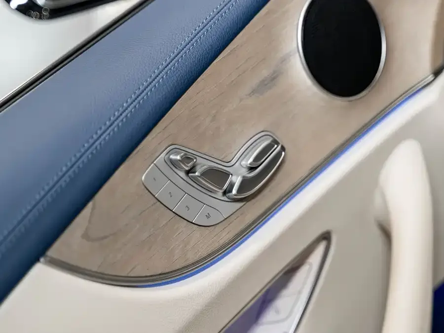 Mercedes-Benz E-Class Mercedes-Benz E-Class (Imported) 2023 E 260 Coupe 2024 — миниатюра 5
