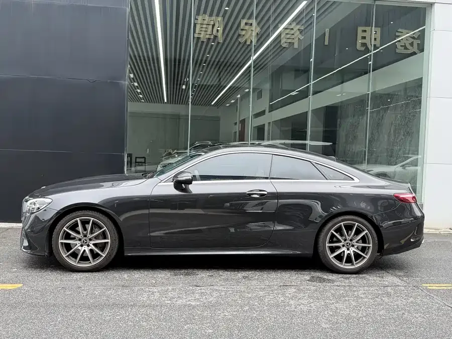 Mercedes-Benz E-Class Mercedes-Benz E-Class (Imported) 2023 E 260 Coupe 2023 — миниатюра 4