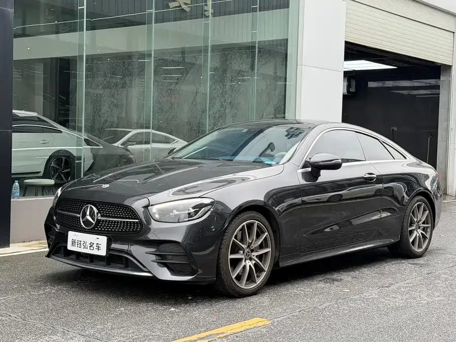 Mercedes-Benz E-Class 2023