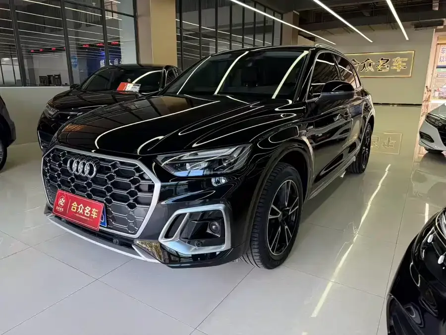 Audi Q5L 2023 40T Fashion Dynamic Edition 2024 — фото 1, купить с доставкой в Москву