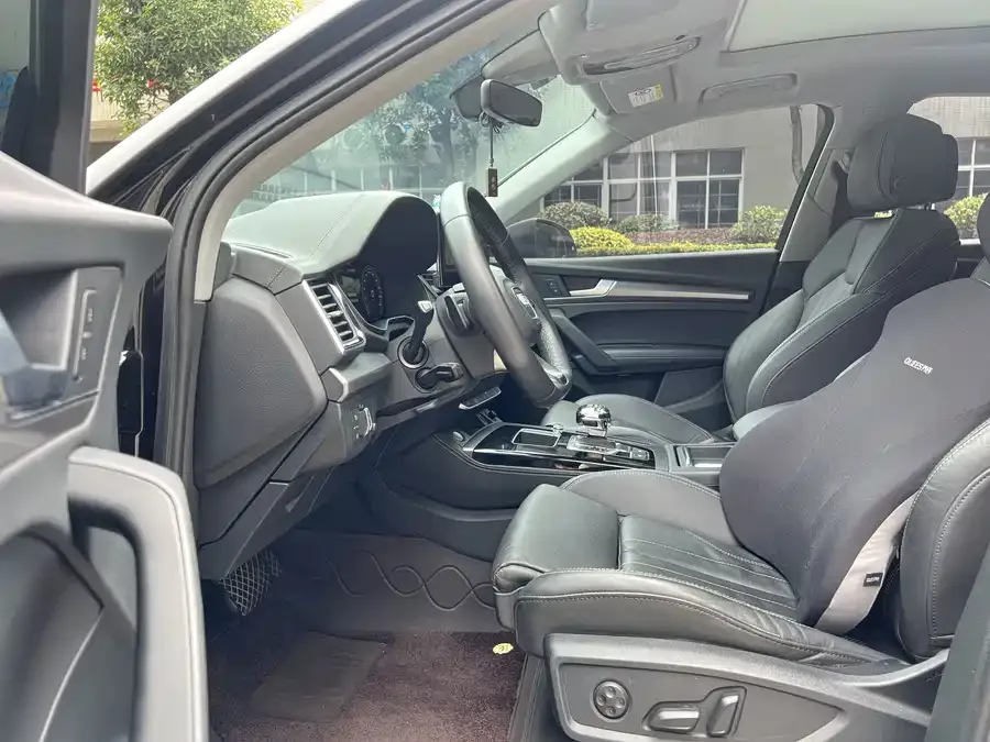 Audi Q5L 2022 40T luxury and dynamic model 2022 — миниатюра 4
