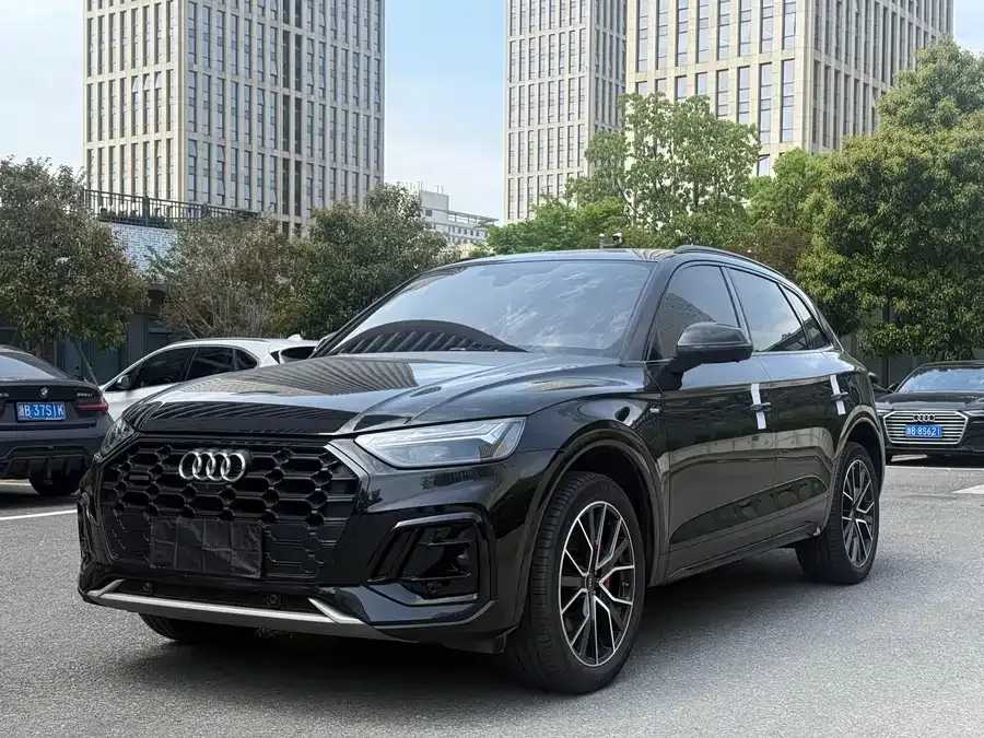 Audi Q5L 2023
