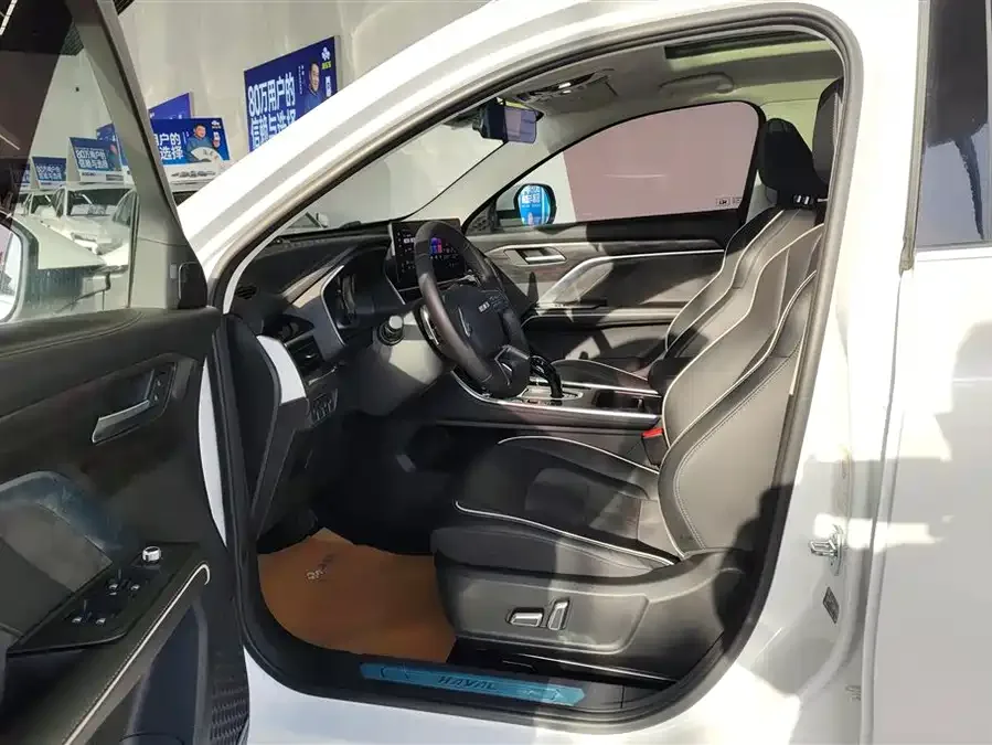 Haval H6 Haval H6 2023 National Fashion Edition 1.5T Automatic Champion Edition 2023 — миниатюра 3
