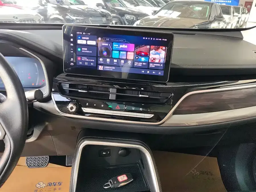 Haval H6 Haval H6 2023 National Fashion Edition 1.5T Automatic Champion Edition 2023 — миниатюра 4