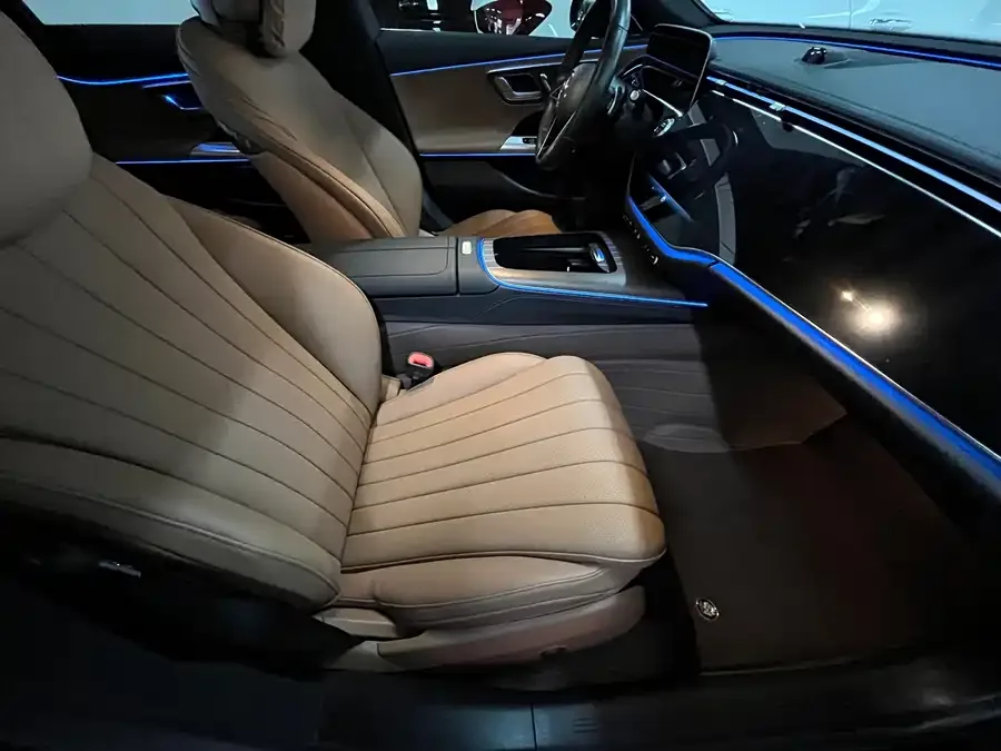 Mercedes-Benz E-Class Mercedes-Benz E-Class 2024 E 300 L Luxury Edition 2024 — миниатюра 3