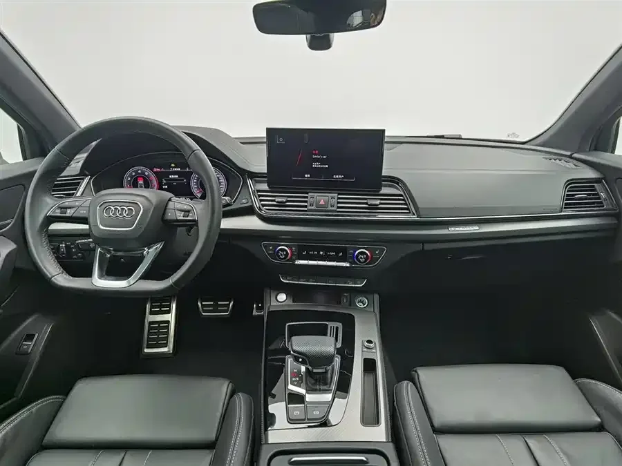 Audi Q5L 2024 40 TFSI Luxury Dynamic Edition 2024 — миниатюра 2