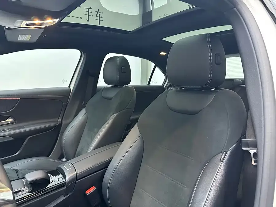 Mercedes-Benz Class A Mercedes-Benz A-Class 2022 Model II A 200 L Sports Sedan Fashion Model 2023 — миниатюра 3