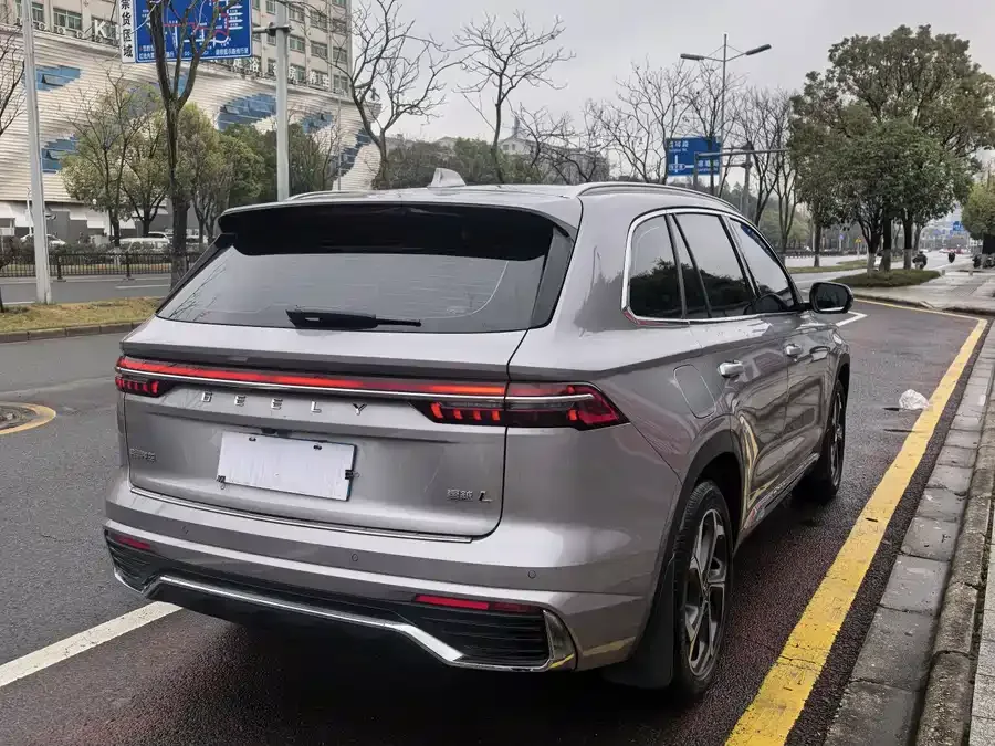 Geely Monjaro Xingyue L 2021 2.0TD DCT EVO 2WD Premium Edition 2022 — миниатюра 4