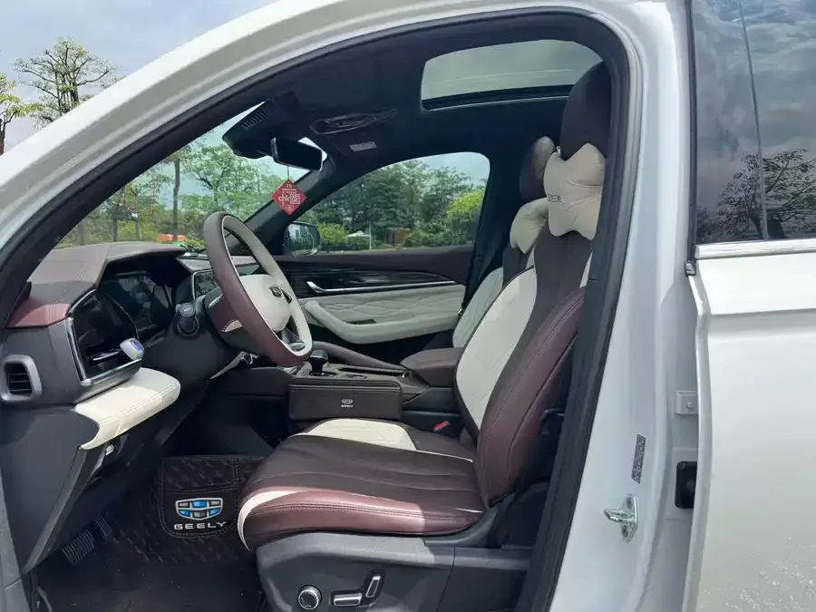 Geely Monjaro Xingyue L 2021 2.0TD High-power Automatic 4WD Flagship Model 2023 — миниатюра 2