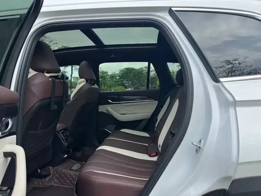 Geely Monjaro Xingyue L 2021 2.0TD High-power Automatic 4WD Flagship Model 2023 — миниатюра 3
