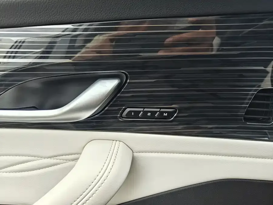 Geely Monjaro Xingyue L 2023 2.0TD High Power Automatic 2WD Flagship Model 2023 — миниатюра 4