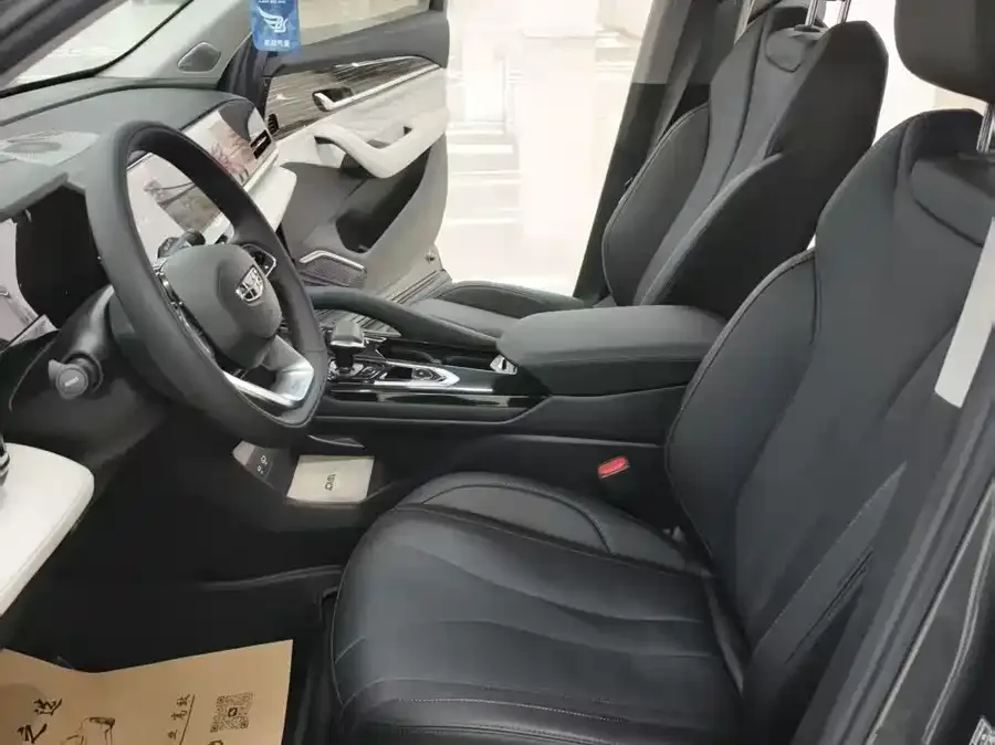 Geely Monjaro Xingyue L 2023 2.0TD High Power Automatic 2WD Flagship Model 2023 — миниатюра 2