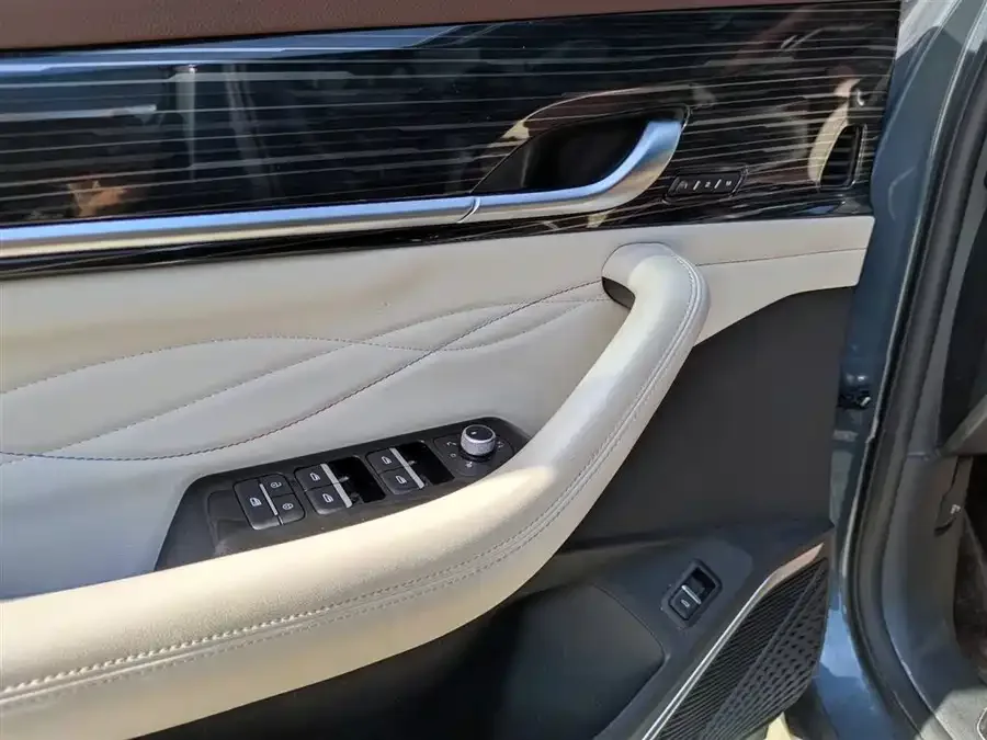 Geely Monjaro Xingyue L 2023 2.0TD High Power Automatic 2WD Flagship Model 2023 — миниатюра 5