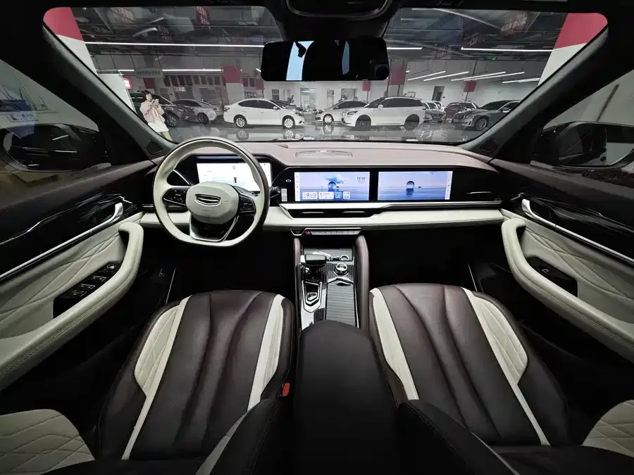 Geely Monjaro Xingyue L 2024 2.0TD High Power Automatic 2WD Yunqi Edition 2023 — миниатюра 4