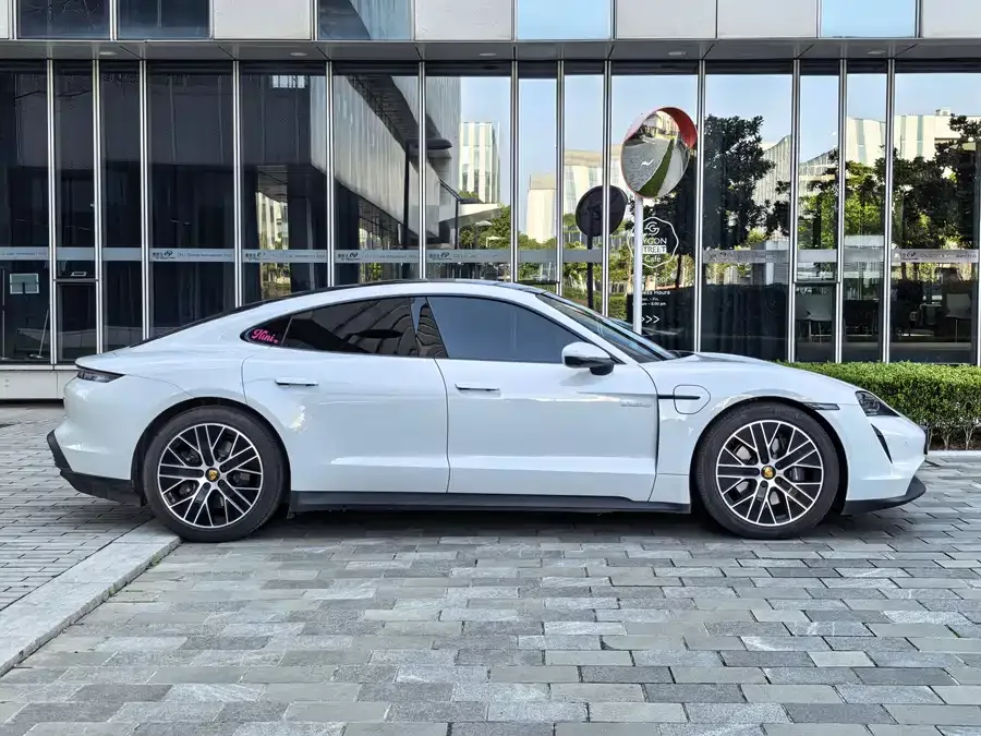 Porsche Taycan Taycan 2022 facelift Taycan 2023 — миниатюра 2