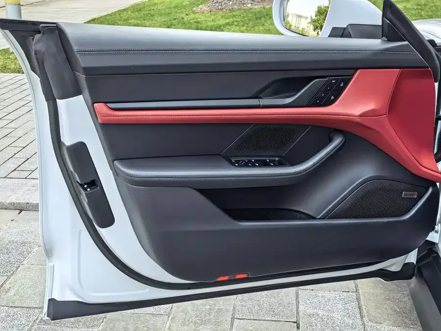 Porsche Taycan Taycan 2022 facelift Taycan 2023 — миниатюра 3