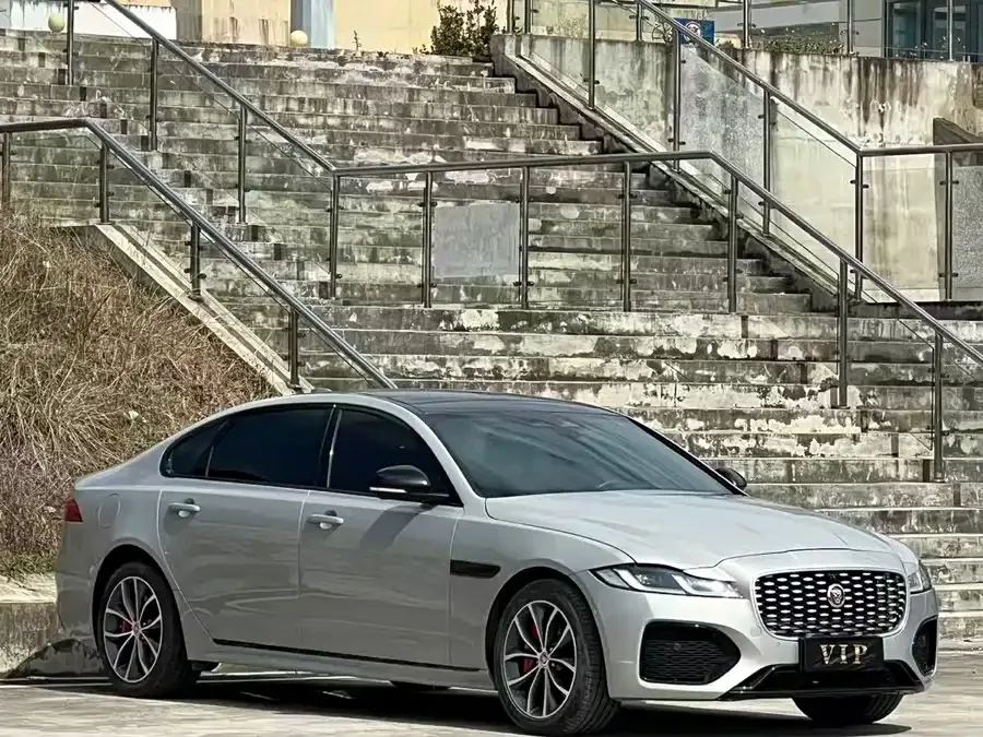 Jaguar XFL 2024