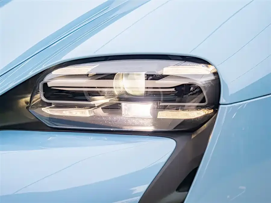 Porsche Taycan Taycan 2022 facelift Taycan 2023 — миниатюра 2