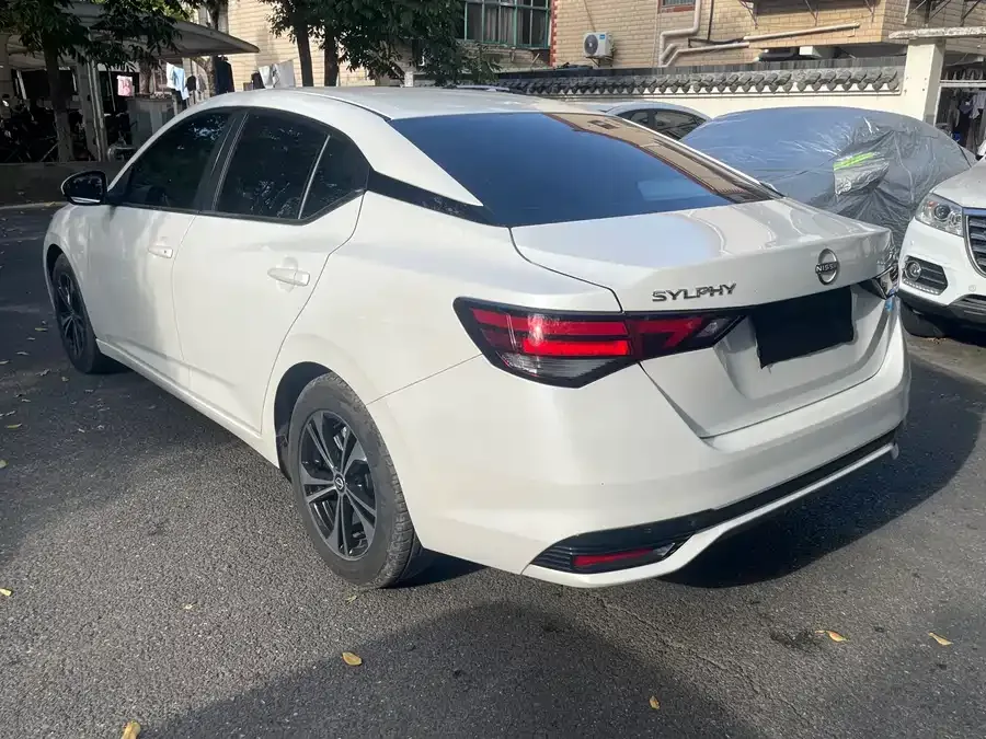 Nissan Sylphy Sylphy 2023 1.6L CVT Enjoy Edition 2023 — миниатюра 5