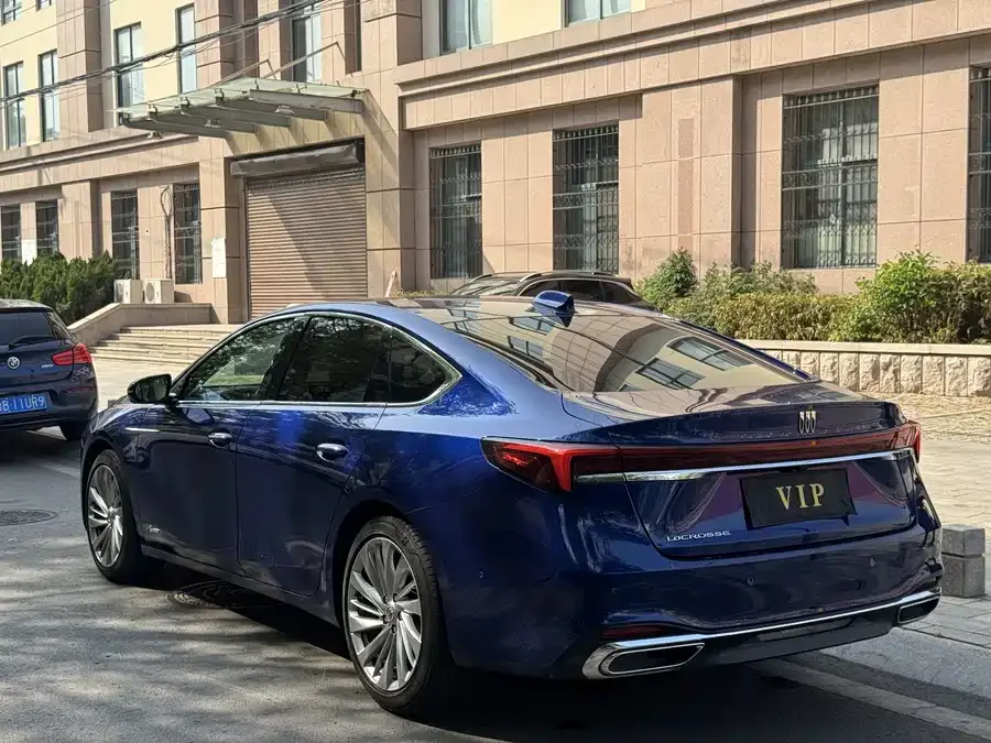 Buick LaCrosse LaCrosse 2023 Avenir Edition 2023 — миниатюра 3