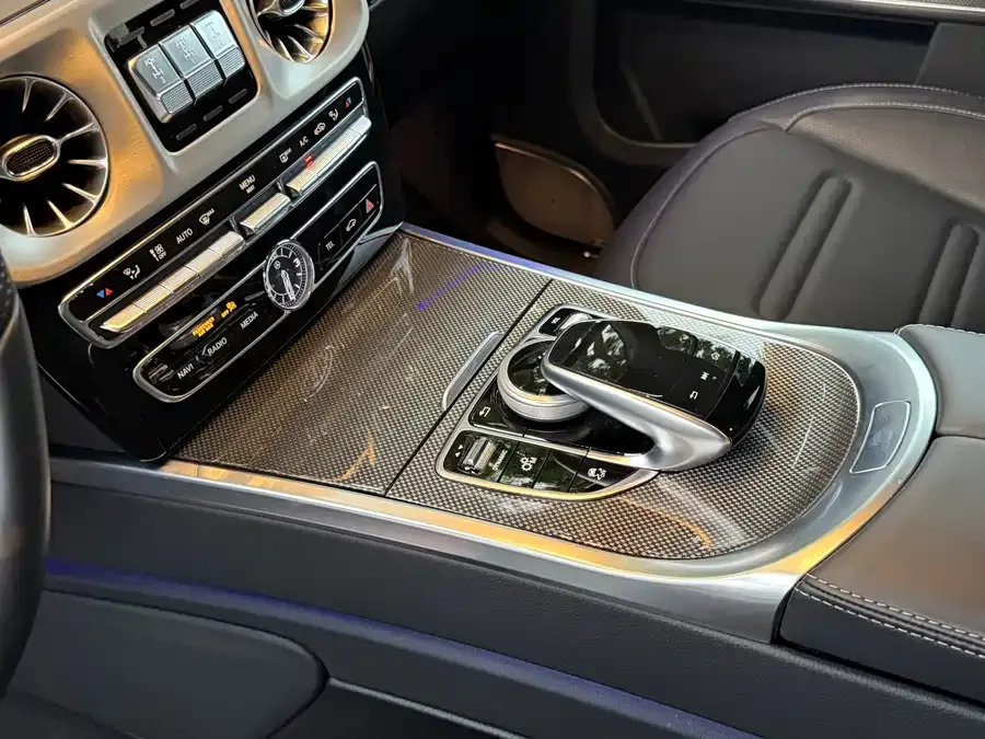 Mercedes-Benz G-rated Mercedes-Benz G-Class 2022 G 500 2022 — миниатюра 2